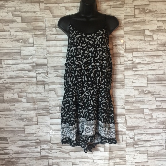 Exist Pants - 🌵NWT exist floral romper (A300)